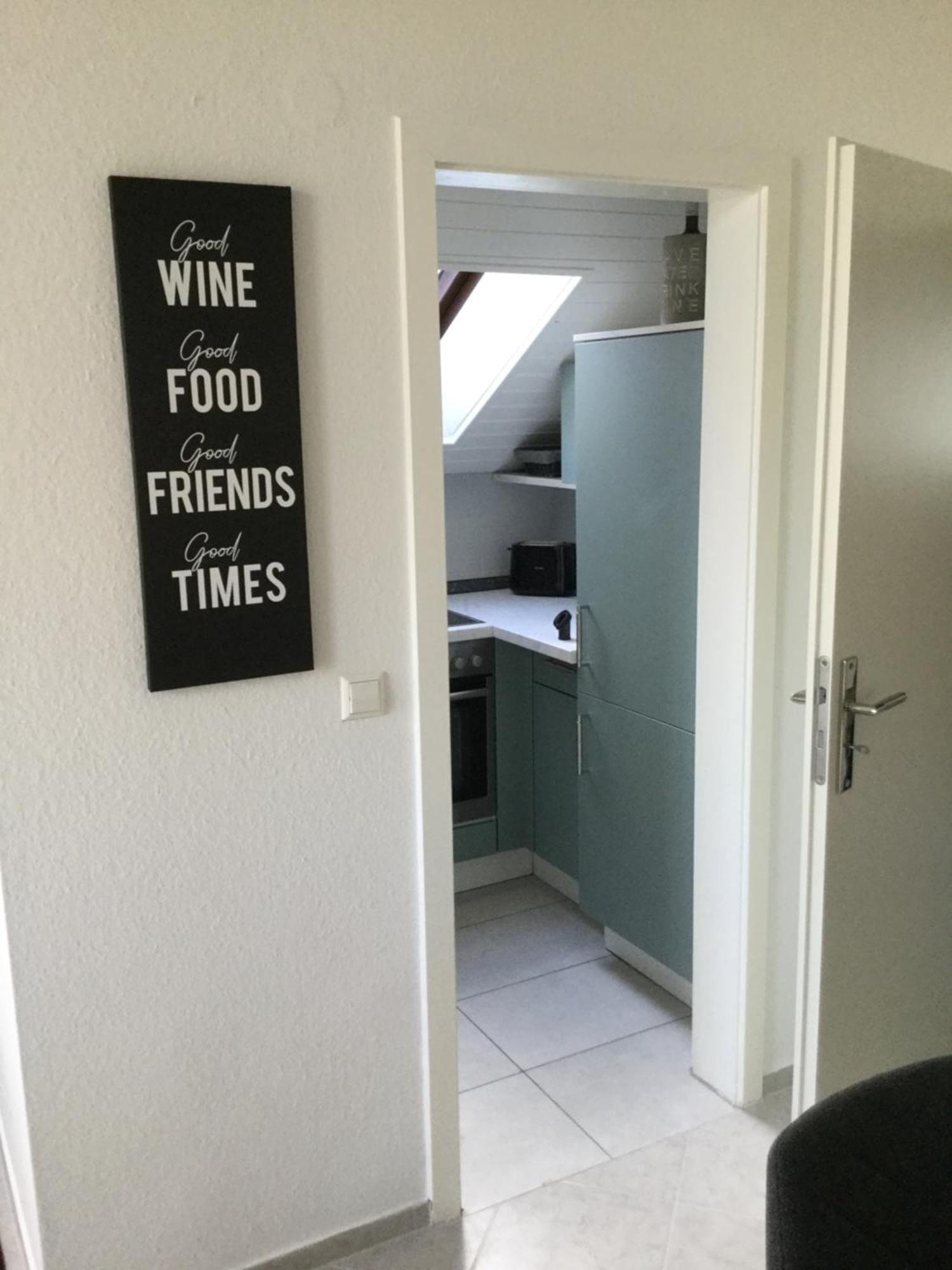 Zentrale Ferienwohnung Am Buhlschen Park In Deidesheim Buitenkant foto